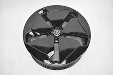 Laden Sie das Bild in den Galerie-Viewer, 4x Alufelge 20 Zoll 7.5" 5x112 44ET Glanz Schwarz 10A601025B VW Id.3 Rim Wheel FEL2029916328zu