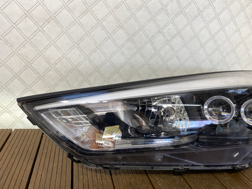 Frontscheinwerfer Hyundai Tucson 92101-07201 Links Scheinwerfer Headlight SCH8379234626qb