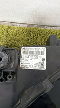 Load image into Gallery viewer, Frontscheinwerfer VW Tiguan 5NB941035D Links Scheinwerfer Headlight SCH5264658627wv