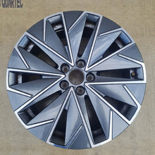 Laden Sie das Bild in den Galerie-Viewer, 1x Alufelge 17 Zoll 6.5&quot; 5x112 658601025L Skoda Kamiq Rim Wheel