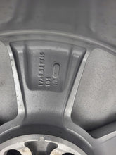 Laden Sie das Bild in den Galerie-Viewer, 1x Alufelge 17 Zoll 6.5" 5x114.3 45ET PW457-10001-ZC Toyota Chr C-Hr Rim Wheel FEL5462487011qm