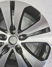 Laden Sie das Bild in den Galerie-Viewer, 1x Alufelge 18 Zoll 7.0" 5x114.3 40 5ET 52910-3U350 Kia Optima Soul Iii FEL7635632077jw