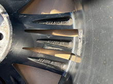 Load image into Gallery viewer, 1x Alufelge 19 Zoll 8.0&quot; 5x112 44ET 3V0601025AF Skoda Superb Rim Wheel