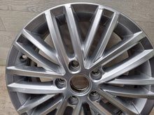 Load image into Gallery viewer, 1x Alufelge 16 Zoll 2K5601025J VW Caddy I Rim Wheel FEL3551593243mg