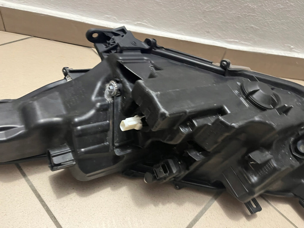 Frontscheinwerfer Toyota 4 Yaris Full LED Rechts Scheinwerfer Headlight SCH2488213722xm
