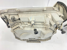 Laden Sie das Bild in den Galerie-Viewer, Frontscheinwerfer Eagle W124 30343287 Ein Satz Scheinwerfer Headlight SCH2123985672db