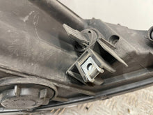 Load image into Gallery viewer, Frontscheinwerfer Kia Sportage 921013U250 Links Scheinwerfer Headlight SCH7069950215ip