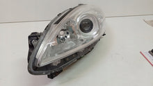 Laden Sie das Bild in den Galerie-Viewer, Frontscheinwerfer Mazda II C513-51040 Xenon Links Scheinwerfer Headlight