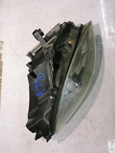 Laden Sie das Bild in den Galerie-Viewer, Frontscheinwerfer Mercedes-Benz W251 Bi-Xenon Rechts Scheinwerfer Headlight SCH6636236462gy