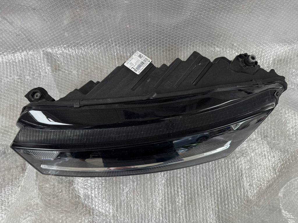 Frontscheinwerfer Skoda Octavia IV 5E4941015 Full LED Links Headlight SCH4214059613gg