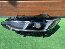 Laden Sie das Bild in den Galerie-Viewer, Frontscheinwerfer BMW 4 G22 G23 G26 5A3B2F3 85122000 Links Headlight SCH9440279089fw