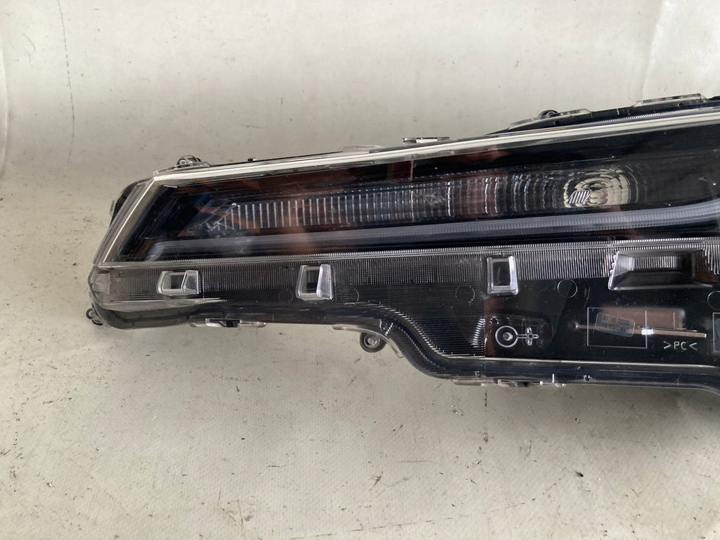 Frontscheinwerfer Toyota Corolla 81150-02S70 LED Links Scheinwerfer Headlight SCH9019478221xn
