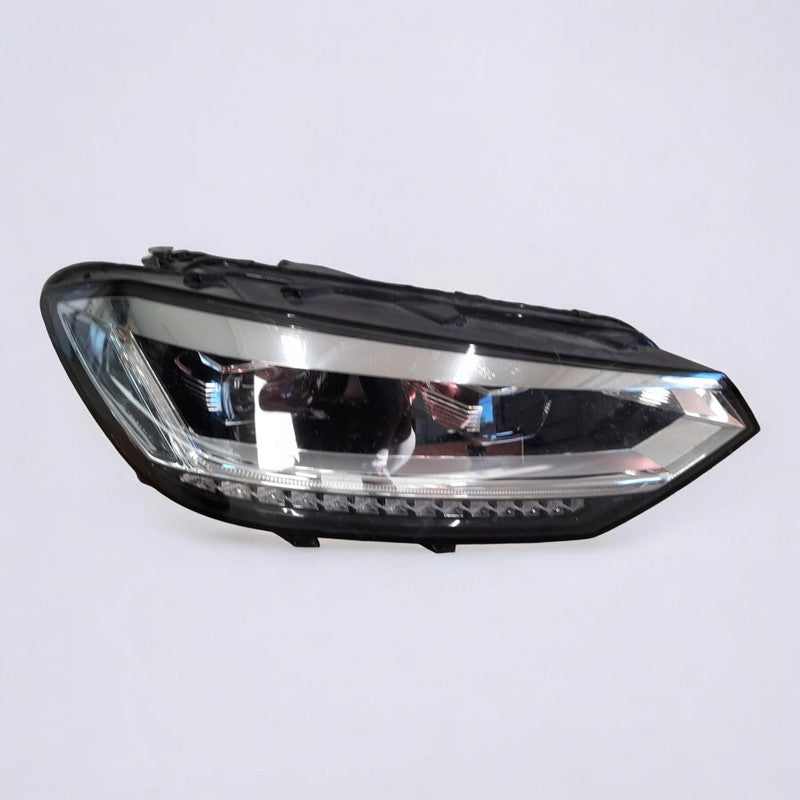 Frontscheinwerfer VW Touran 5TB941082A LED Rechts Scheinwerfer Headlight