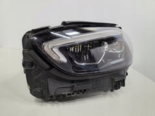 Laden Sie das Bild in den Galerie-Viewer, Frontscheinwerfer Mercedes-Benz W206 A2069068104 Links Scheinwerfer Headlight SCH9969826435iz