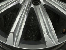 Load image into Gallery viewer, 1x Alufelge 17 Zoll 6.5&quot; 5x112 52ET Glanz Silber 5TA601025 Vw Rim Wheel