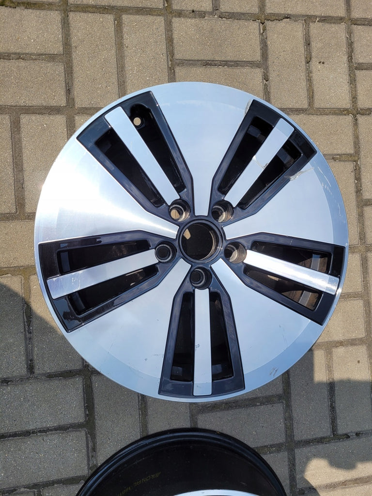 1x Alufelge 17 Zoll 7.0" 5x112 40ET 3G0601025AM VW Passat B8 Rim Wheel