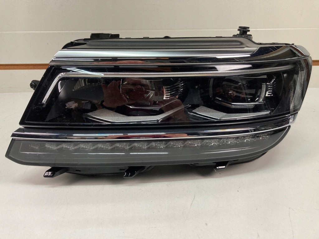 Frontscheinwerfer VW Tiguan Allspace 5NN941081C Links Scheinwerfer Headlight