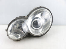 Laden Sie das Bild in den Galerie-Viewer, Frontscheinwerfer Mercedes-Benz Coupe Cl203 M1131585-A Links Headlight SCH8206930497in