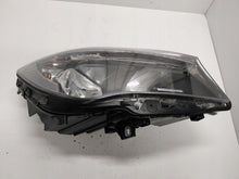 Laden Sie das Bild in den Galerie-Viewer, Frontscheinwerfer Mercedes-Benz Cla A1178200461 Rechts Scheinwerfer Headlight SCH5202381046yi