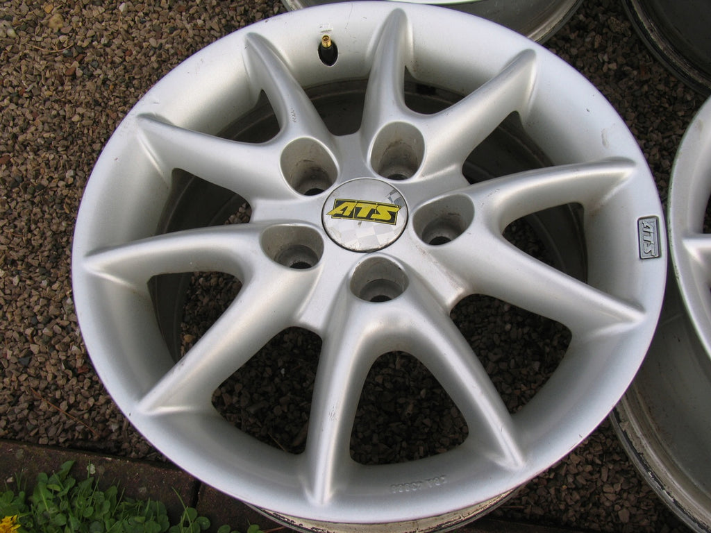 1x Alufelge 15 Zoll 7.0" 5x112 38ET Glanz Silber Audi Rim Wheel
