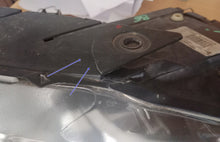 Load image into Gallery viewer, Frontscheinwerfer VW Passat 3C0941751G Xenon Links Scheinwerfer Headlight