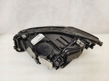 Laden Sie das Bild in den Galerie-Viewer, Frontscheinwerfer BMW F11 F10 7317132-11 Xenon Rechts Scheinwerfer Headlight
