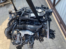 Load image into Gallery viewer, Motor Mercedes-Benz W246 270910 1.6 CGI 118TKm 2012 Benzin Engine Komplett