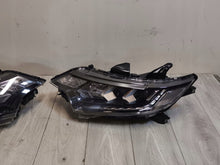 Laden Sie das Bild in den Galerie-Viewer, Frontscheinwerfer Mitsubishi Outlander III Full LED Rechts oder Links SCH8138158813cz