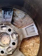 Load image into Gallery viewer, 1x Alufelge 16 Zoll 7.5" 5x112 37ET Glanz Silber 4G0071496 Audi Rim Wheel FEL9463201692in