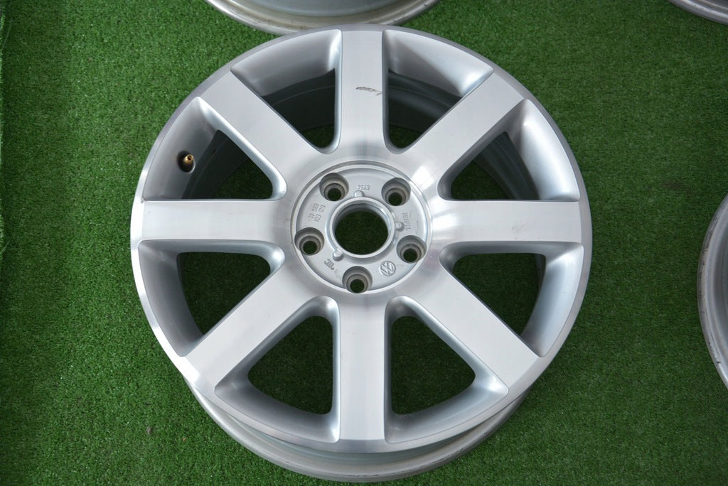 1x Alufelge 17 Zoll 7.0" 5x112 54ET Glanz Silber 1K0601025M Vw Rim Wheel FEL3620287655gx