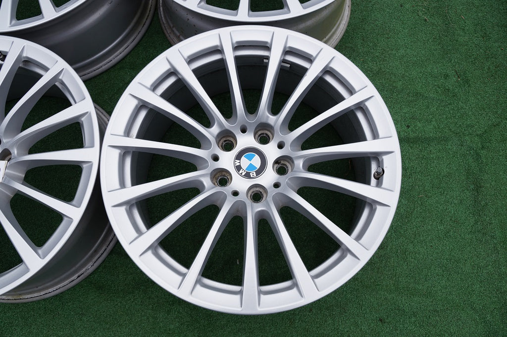 4x Alufelge 18 Zoll 8.0" 5x112 30ET Glanz Silber 6861224 BMW 5 G31 G30 Rim Wheel FEL4983506064ot