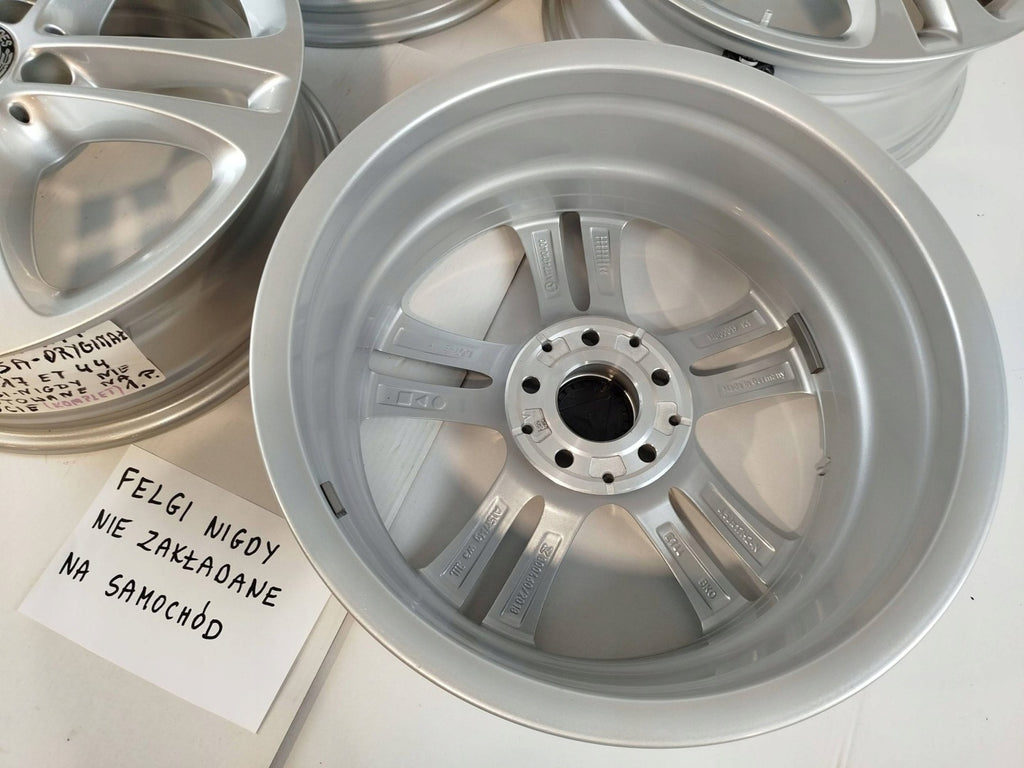 4x Alufelge 17 Zoll 6.5" 5x112 44ET Matt Graphit A1774010400 Mercedes-Benz W177 FEL6799282872nf