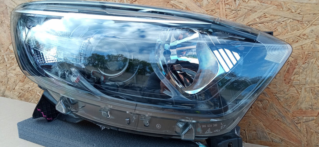 Frontscheinwerfer Renault Captur 130702444900 1305237337 1305631307 Rechts SCH4610329874sj