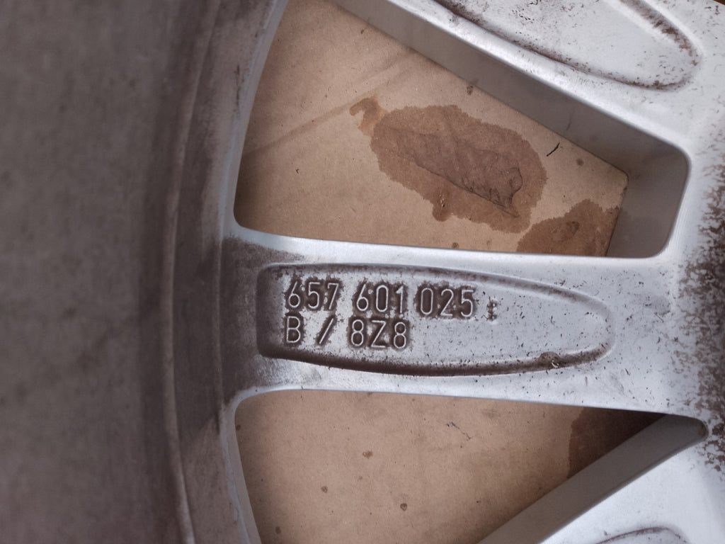 1x Alufelge 16 Zoll 6.0" 5x100 38ET Glanz Silber 657601025B Skoda Fabia Iii FEL9903830987bt