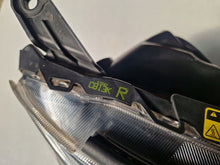 Laden Sie das Bild in den Galerie-Viewer, Frontscheinwerfer Toyota IV W0836 Xenon Rechts Scheinwerfer Headlight SCH3810321877jd