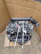 Laden Sie das Bild in den Galerie-Viewer, Motor Audi A5 A4 CDA 1.8 TFSI 136TKm 2009 Benzin Engine Komplett