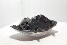 Laden Sie das Bild in den Galerie-Viewer, Frontscheinwerfer Mercedes-Benz Sprinter A9109060000 Rechts oder Links