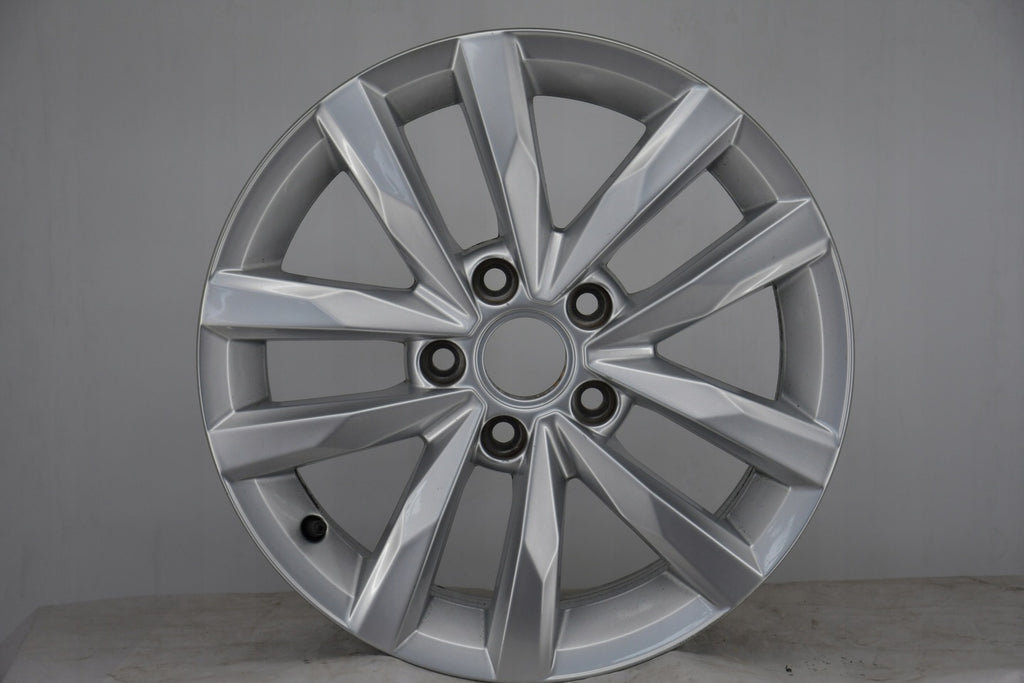 1x Alufelge 16 Zoll 6.5" 5x112 48ET Glanz Silber 5TA601025Q Vw Rim Wheel