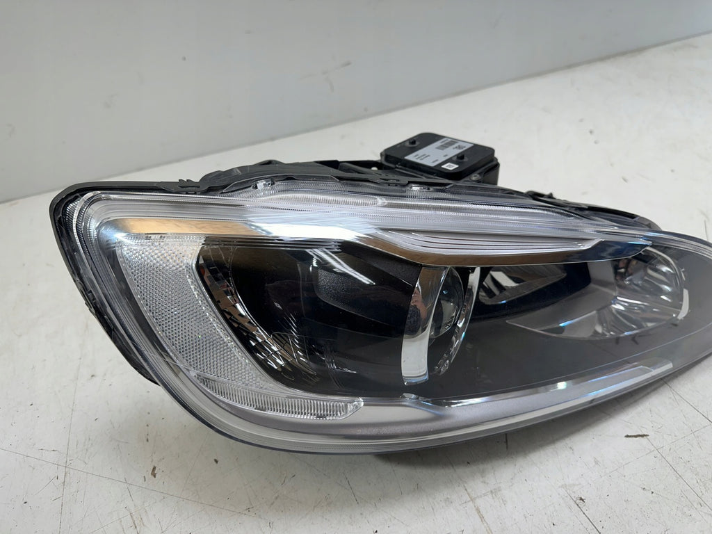 Frontscheinwerfer Volvo V60 I Xenon Rechts Scheinwerfer Headlight SCH9091755760oq