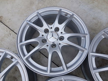 Load image into Gallery viewer, 4x Alufelge 16 Zoll 6.5&quot; 5x112 49ET Glanz Silber 4011302 Mercedes-Benz Cla