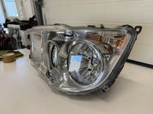 Laden Sie das Bild in den Galerie-Viewer, Frontscheinwerfer Mercedes-Benz A9618207461 Links Scheinwerfer Headlight SCH4256139258sy