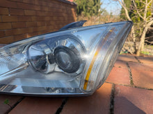 Laden Sie das Bild in den Galerie-Viewer, Frontscheinwerfer Ford Focus Links Scheinwerfer Headlight SCH9342594223hi