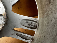 Laden Sie das Bild in den Galerie-Viewer, 4x Alufelge 17 Zoll Silber 83A601025F Audi Q3 Rim Wheel FEL9693955097lr