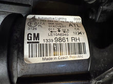 Laden Sie das Bild in den Galerie-Viewer, Frontscheinwerfer Opel Zafira C 13399861 Xenon Rechts Scheinwerfer Headlight