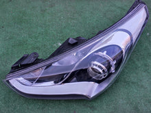 Laden Sie das Bild in den Galerie-Viewer, Frontscheinwerfer Hyundai Veloster 92101-2V160 LED Links Scheinwerfer Headlight SCH6669143928yo