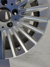 Load image into Gallery viewer, 1x Alufelge 17 Zoll 7.0&quot; 5x112 48 5ET A2054015600 Mercedes-Benz S205 Rim Wheel
