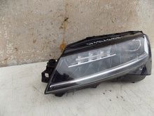 Laden Sie das Bild in den Galerie-Viewer, Frontscheinwerfer Skoda Superb III 3V1941015D Full LED Links Headlight SCH9551030054tz