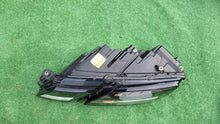 Laden Sie das Bild in den Galerie-Viewer, Frontscheinwerfer Skoda Octavia III 5E1941015E LED Links Scheinwerfer Headlight SCH6536255617gv