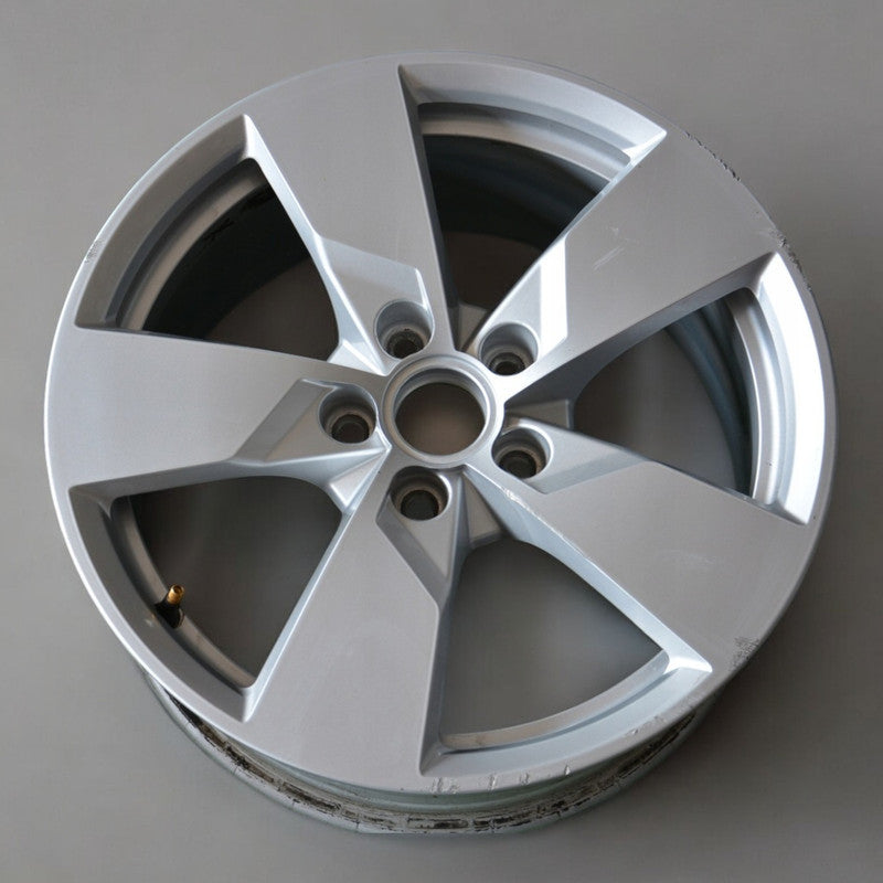 1x Alufelge 17 Zoll 8.0" 5x112 47ET Glanz Silber 8S0601025B Audi Rim Wheel