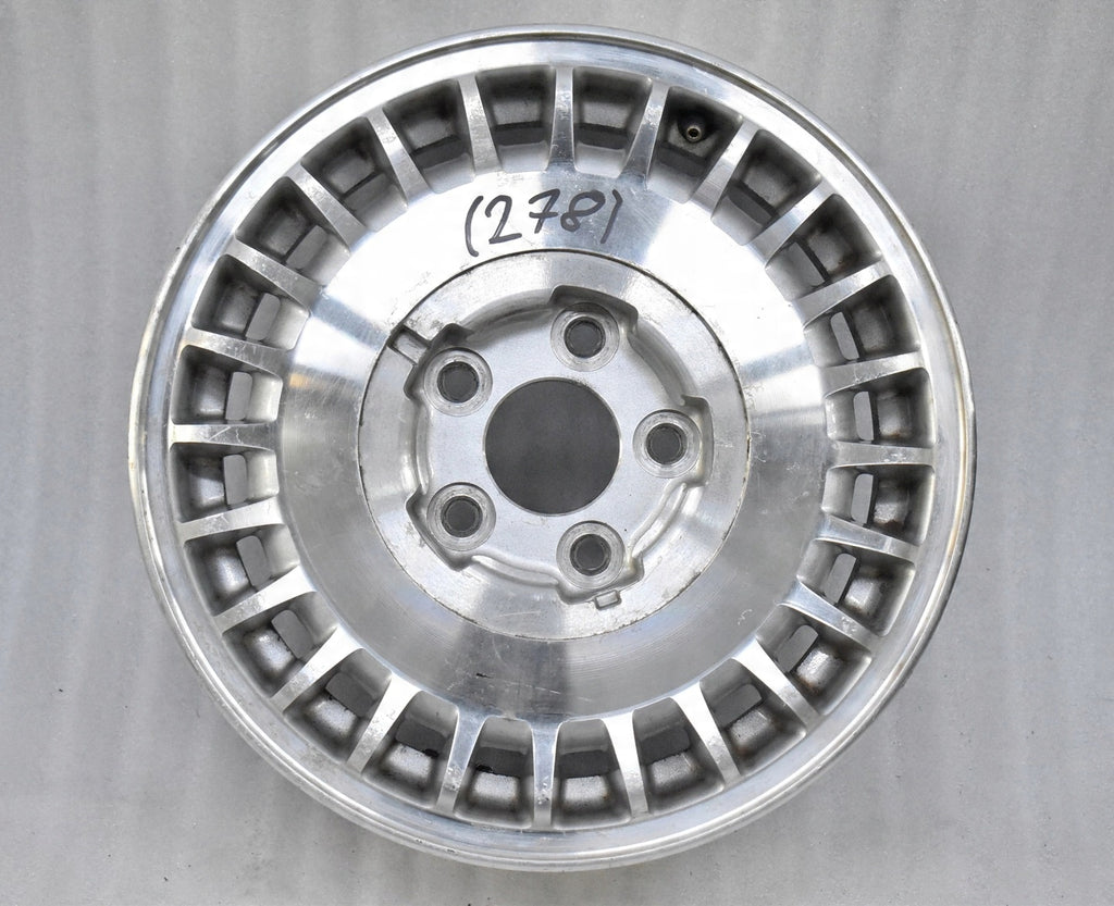 1x Alufelge 15 Zoll 6.0" 5x114.3 46ET 52910-39500, 5291039500 Hyundai Sonata